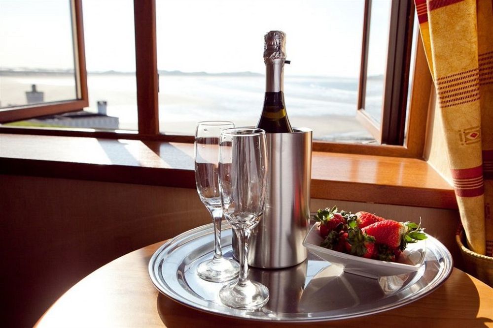 Hotel Waterfront House & Restaurant à Enniscrone Extérieur photo
