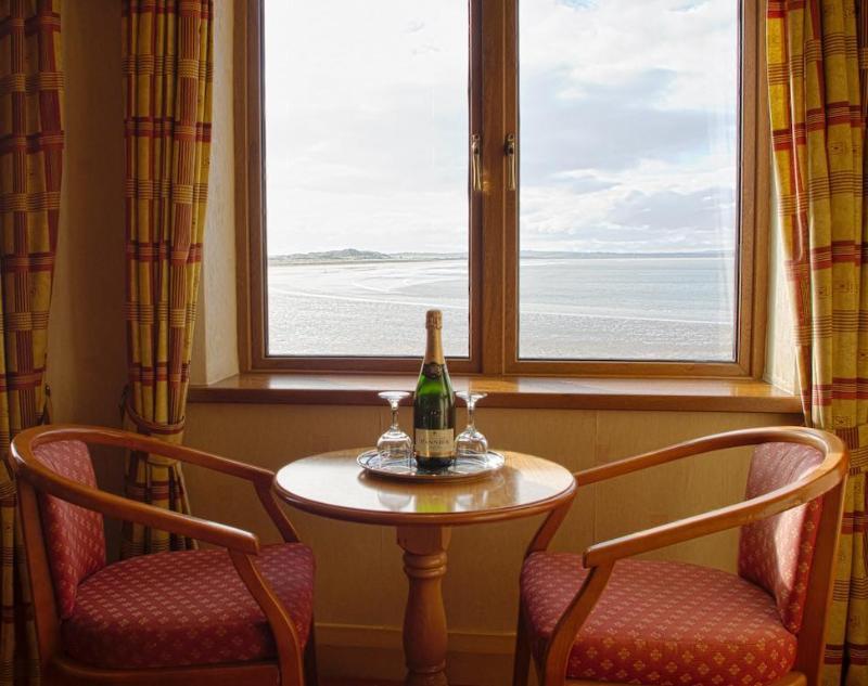 Hotel Waterfront House & Restaurant à Enniscrone Extérieur photo